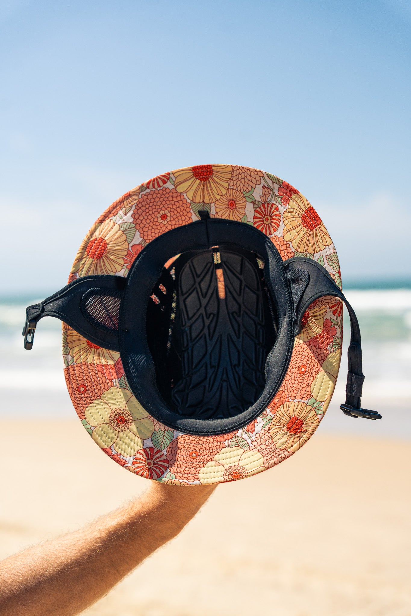 Helmet Bucket Hat flowers – Surfing hat with helmet flowers